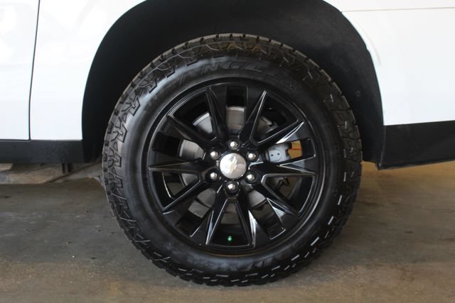 Used 2021 Chevrolet Suburban Premier AWD/4WD image 27