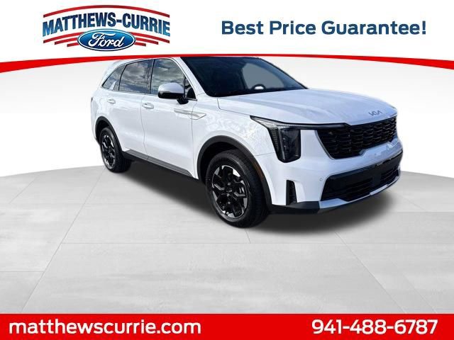 Used 2024 Kia Sorento S image 6