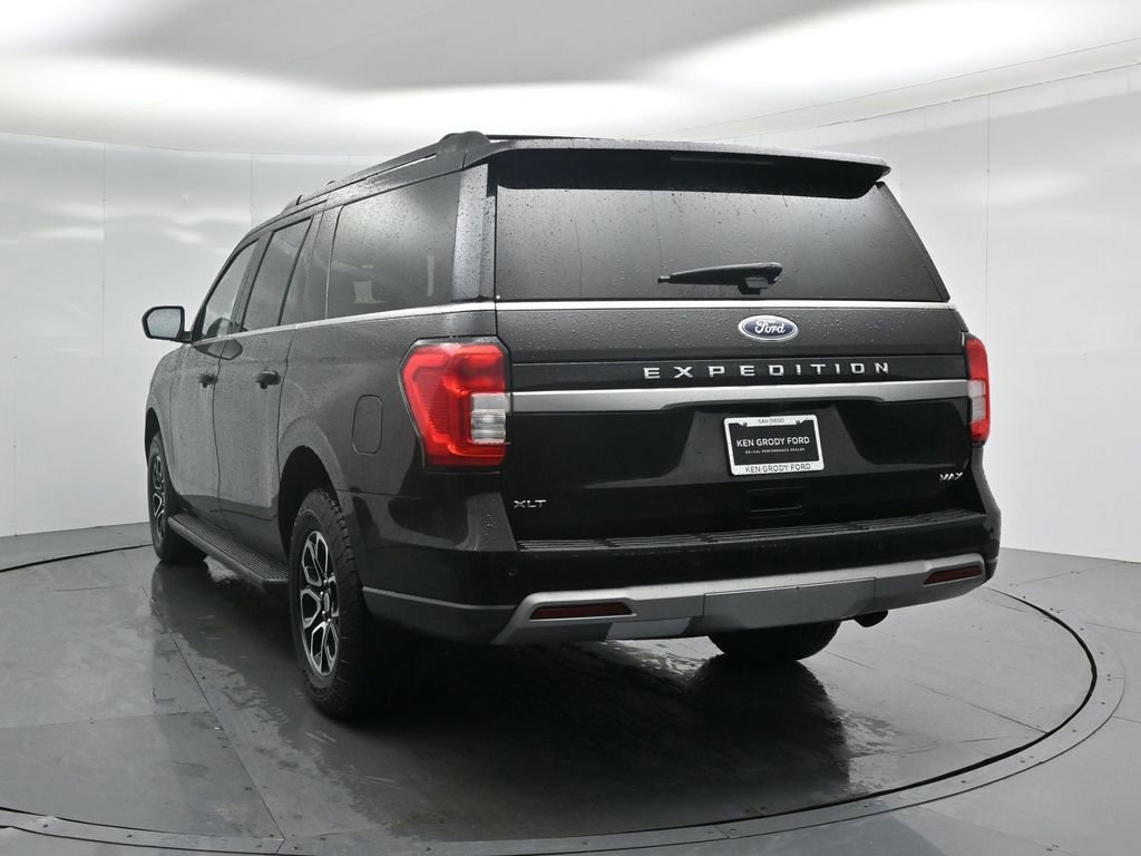 Certified 2024 Ford Expedition Max XLT image 17