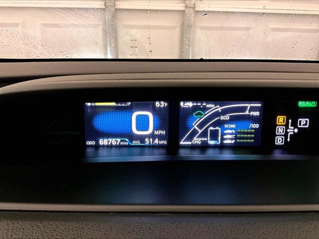 Used 2017 Toyota Prius Prime Plus w/ Carpet Mat Package FWD image 19
