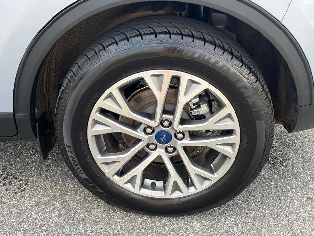 Certified 2022 Ford Escape SEL image 19