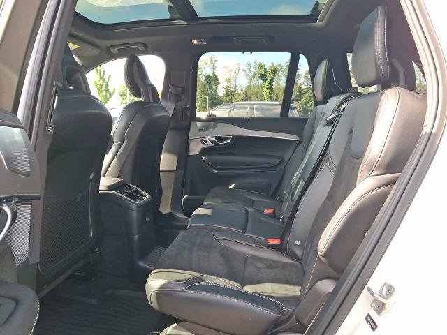 Used 2022 Volvo XC90 T8 R-Design AWD/4WD image 25