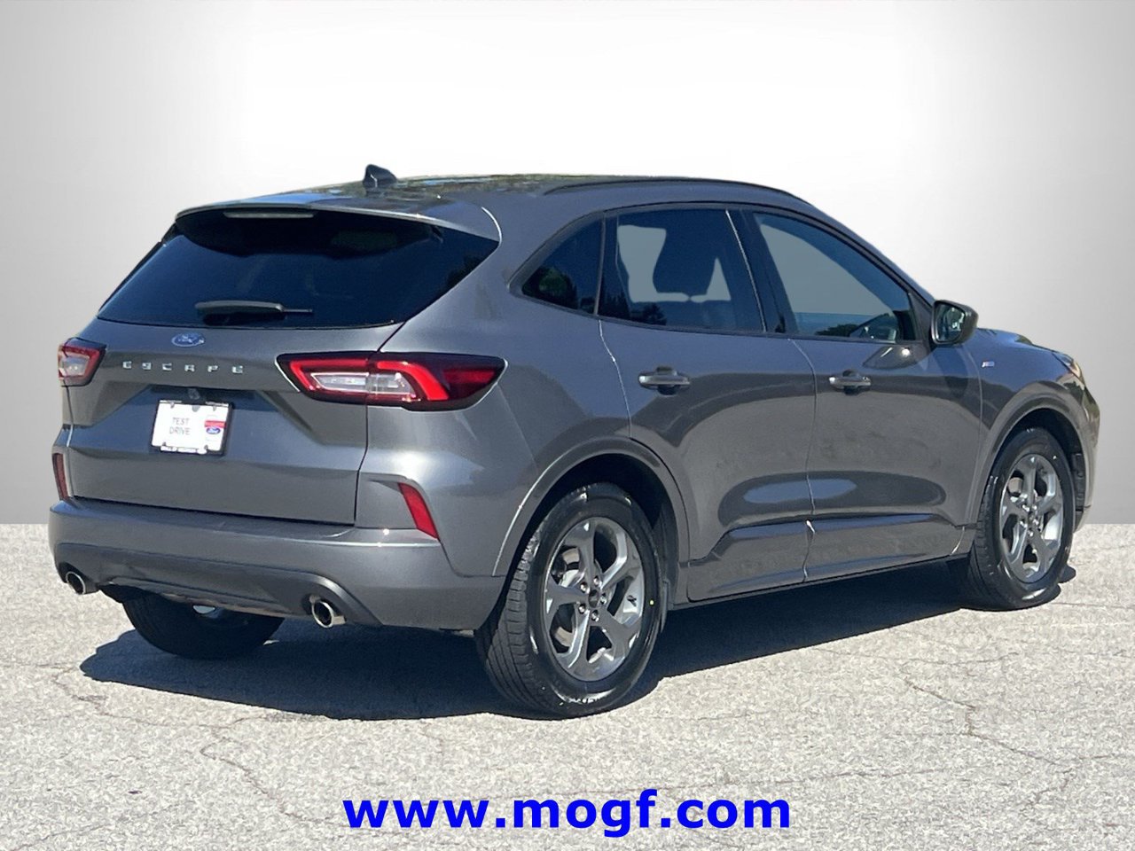 Certified 2024 Ford Escape ST-Line FWD image 3