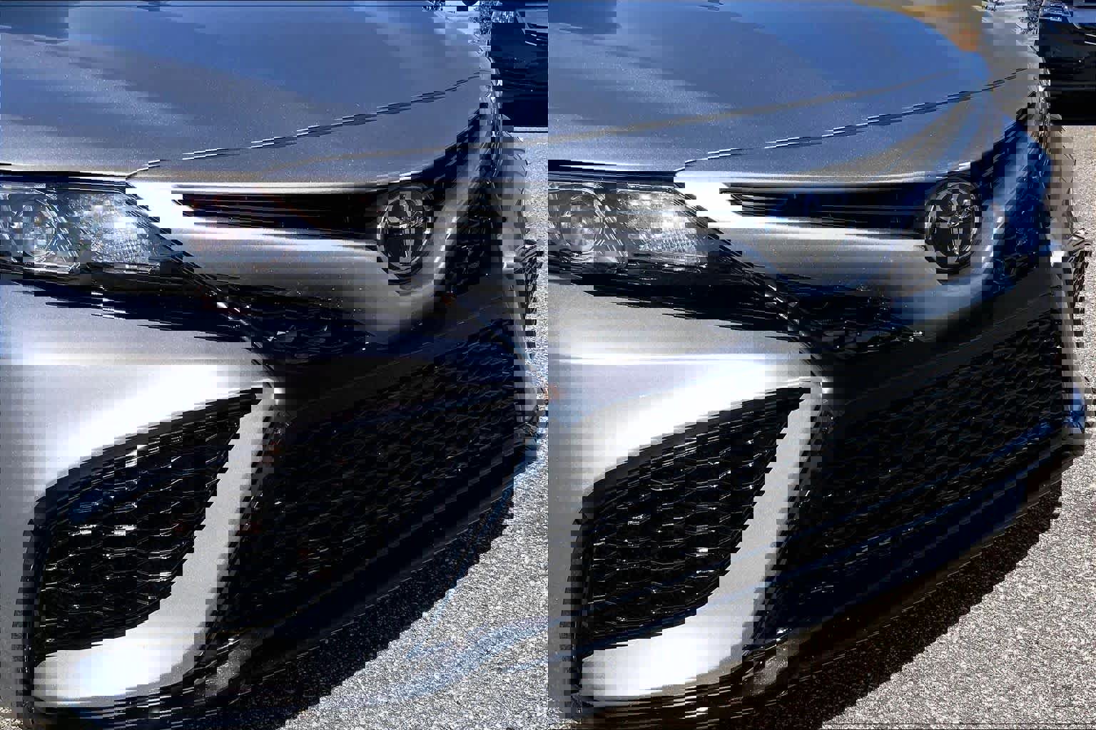 Used 2024 Toyota Camry SE image 27