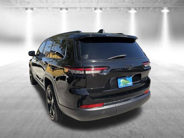 Used 2024 Jeep Grand Cherokee L Limited w/ Black Appearance Package RWD image 7