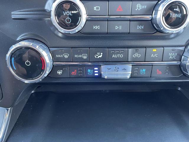 Certified 2025 Ford F150 Lariat w/ Equipment Group 501A Mid AWD/4WD image 29