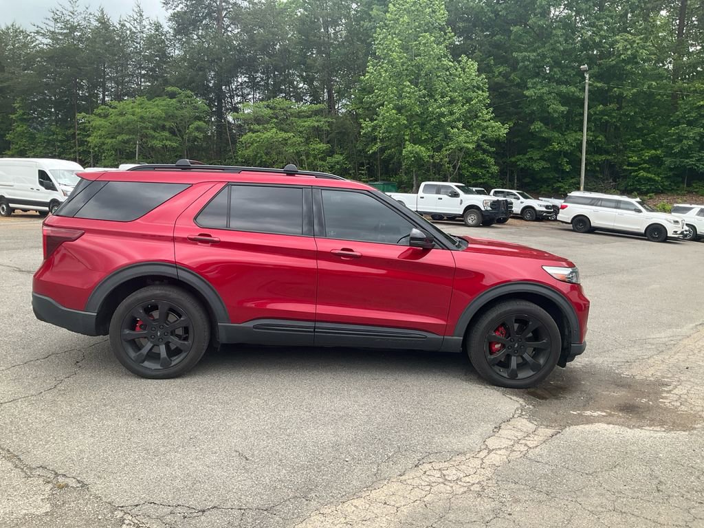 Certified 2021 Ford Explorer ST w/ Equipment Group 401A AWD/4WD image 4