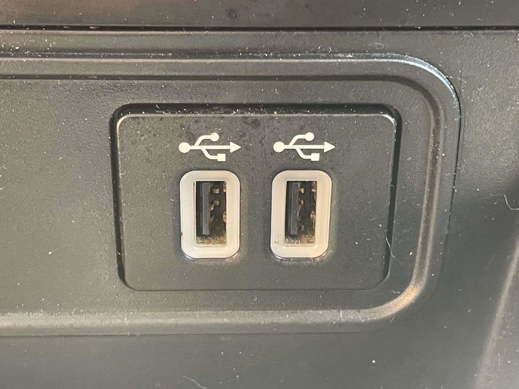 Certified 2019 Ford EcoSport SE image 22