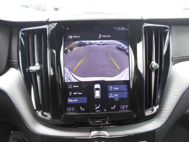 Used 2020 Volvo XC60 T6 R-Design w/ Protection Package Premier AWD/4WD image 13