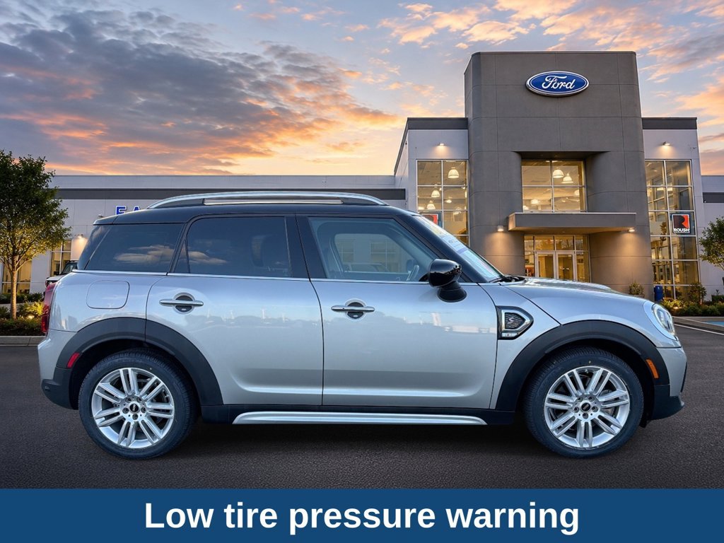 Used 2023 MINI Cooper Countryman S FWD image 9