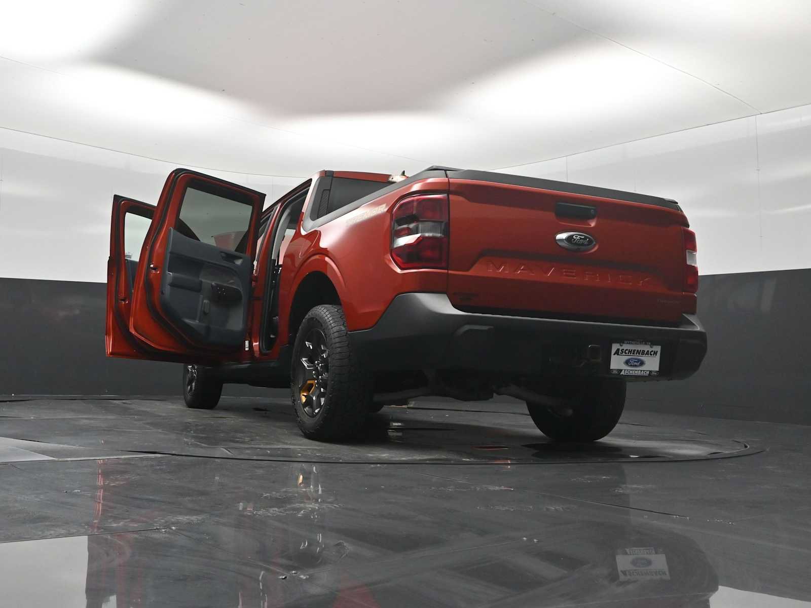Certified 2024 Ford Maverick Tremor w/ Tremor Off-Road Package AWD/4WD image 42