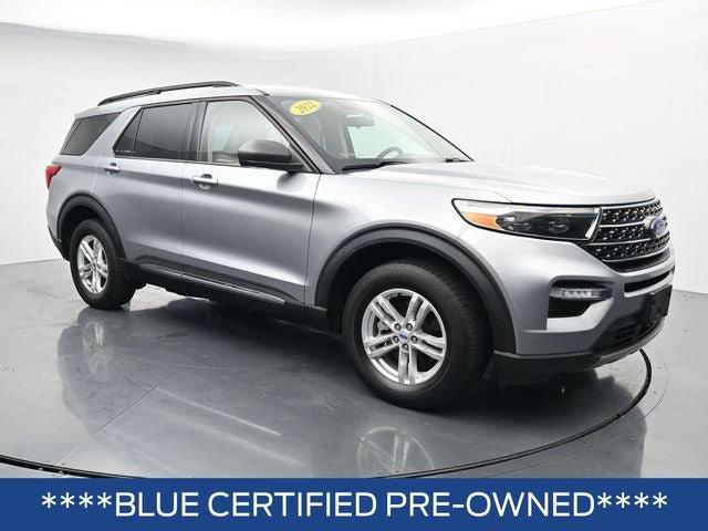Certified 2022 Ford Explorer XLT w/ Equipment Group 202A AWD/4WD image 2