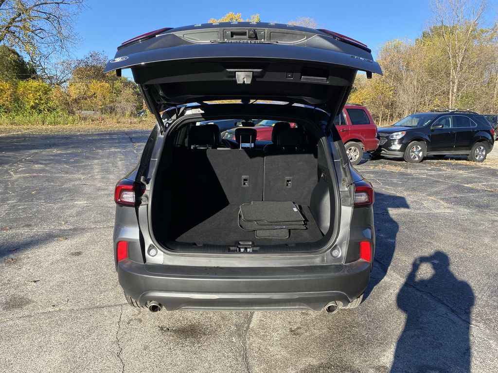 Certified 2025 Ford Escape ST-Line image 15