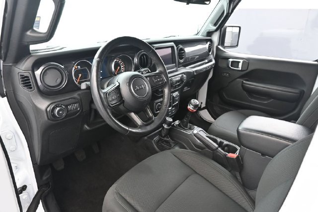 Used 2021 Jeep Wrangler Unlimited Sport AWD/4WD image 11