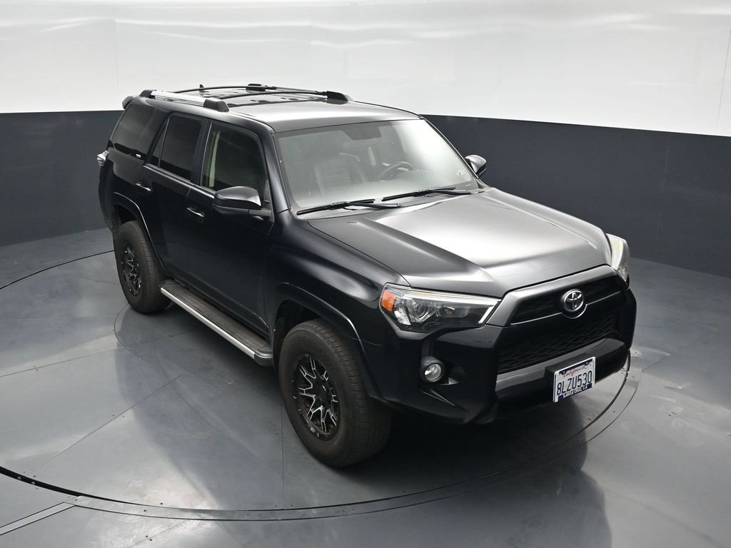Used 2019 Toyota 4Runner SR5 RWD image 39
