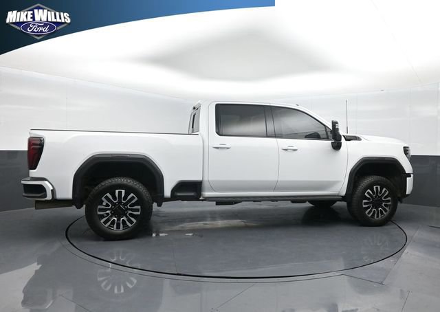 Used 2024 GMC Sierra 2500 AT4 w/ Technology Package image 16