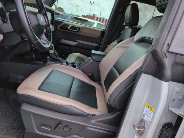 Certified 2023 Ford Bronco Wildtrak image 16