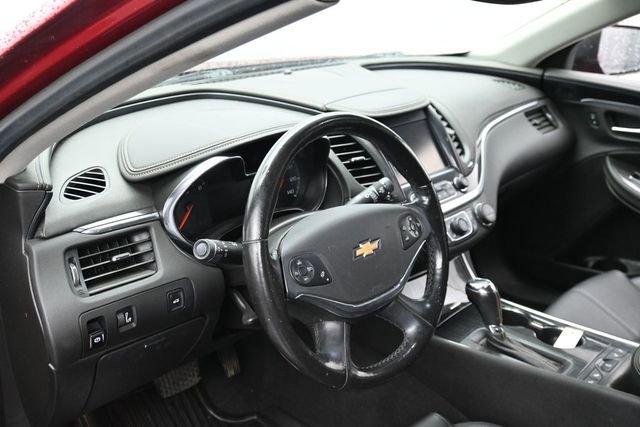 Used 2019 Chevrolet Impala LT w/ LT Convenience Package FWD image 15