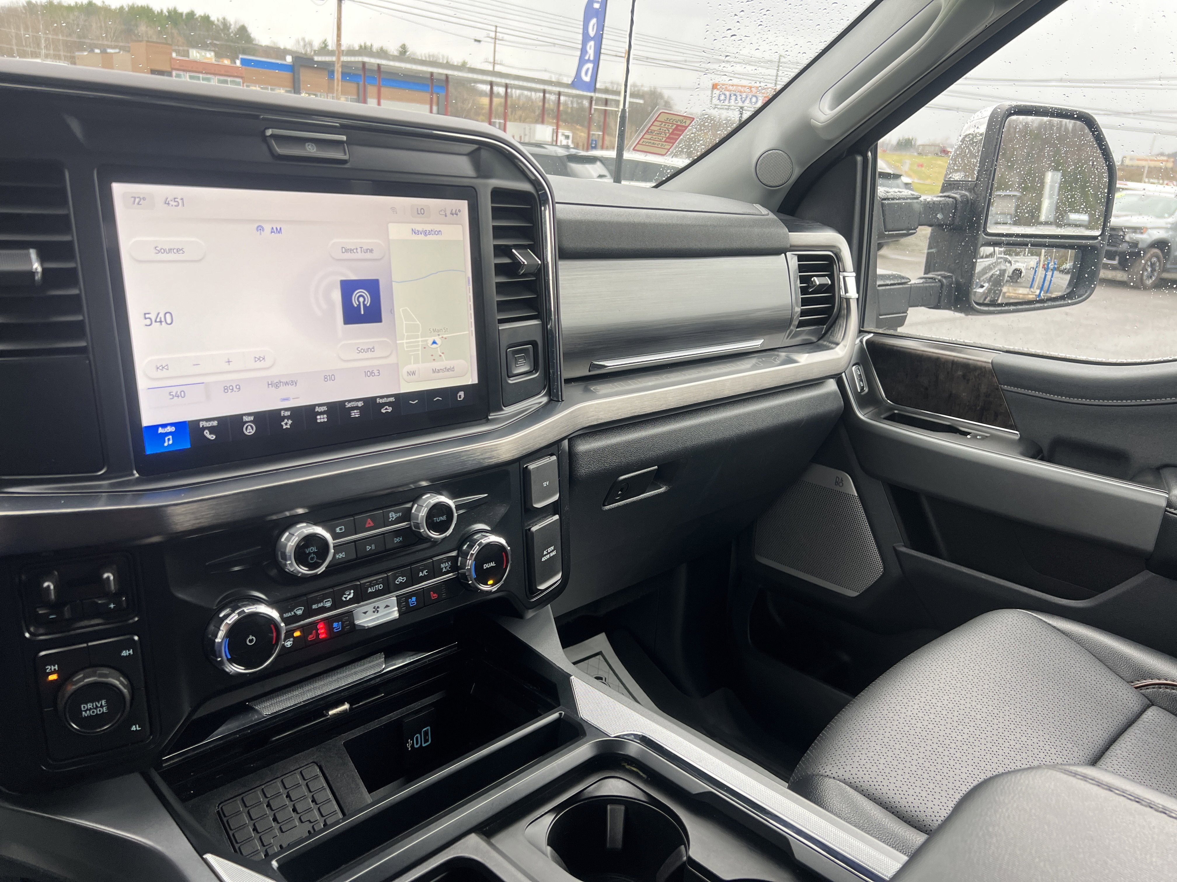 Certified 2025 Ford F350 Lariat AWD/4WD image 23