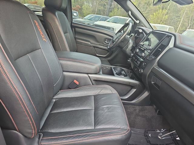 Used 2021 Nissan Titan PRO-4X w/ Pro-4x Convenience Package image 10
