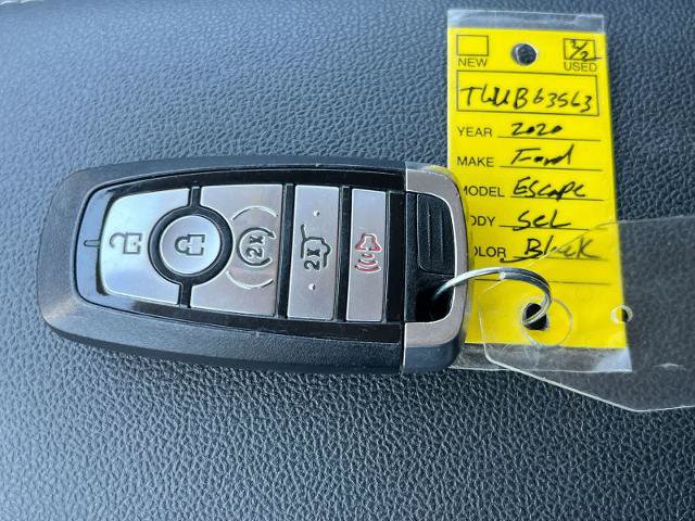 Certified 2020 Ford Escape SEL AWD/4WD image 35
