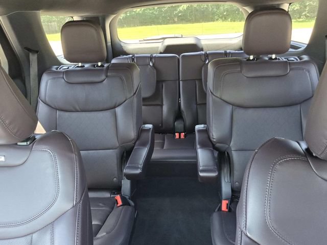 Certified 2026 Ford Explorer Platinum RWD image 26