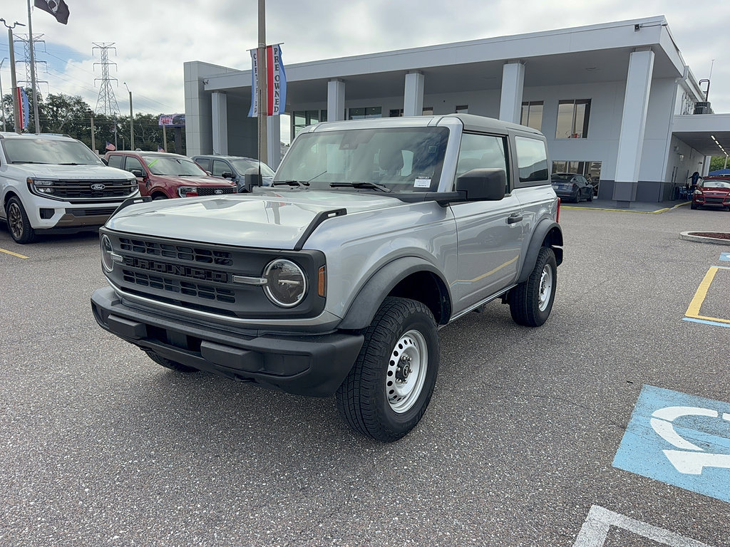 Certified 2021 Ford Bronco 2-Door AWD/4WD image 2
