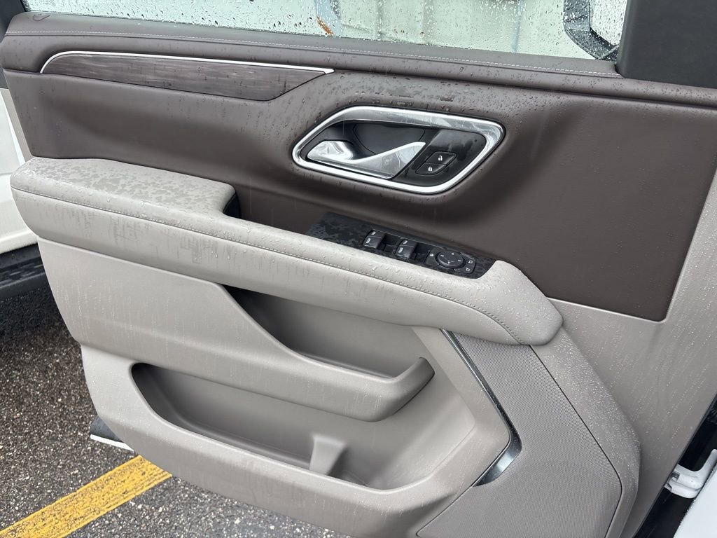 Used 2024 Chevrolet Tahoe LS w/ Driver Alert Package image 4