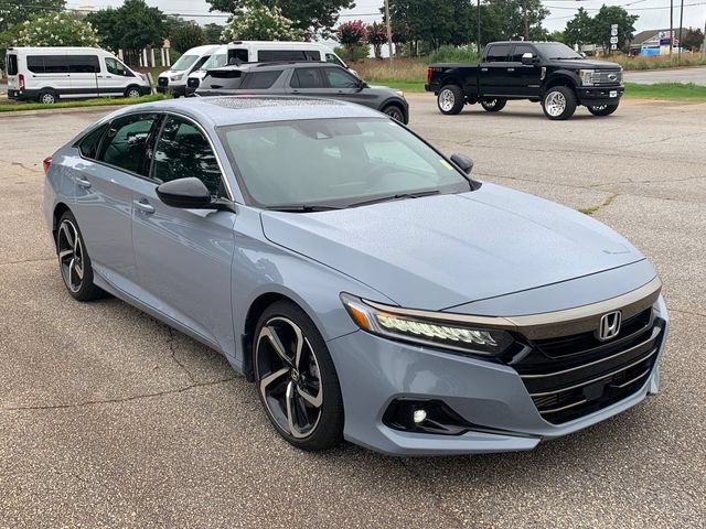 Used 2022 Honda Accord Sport image 3