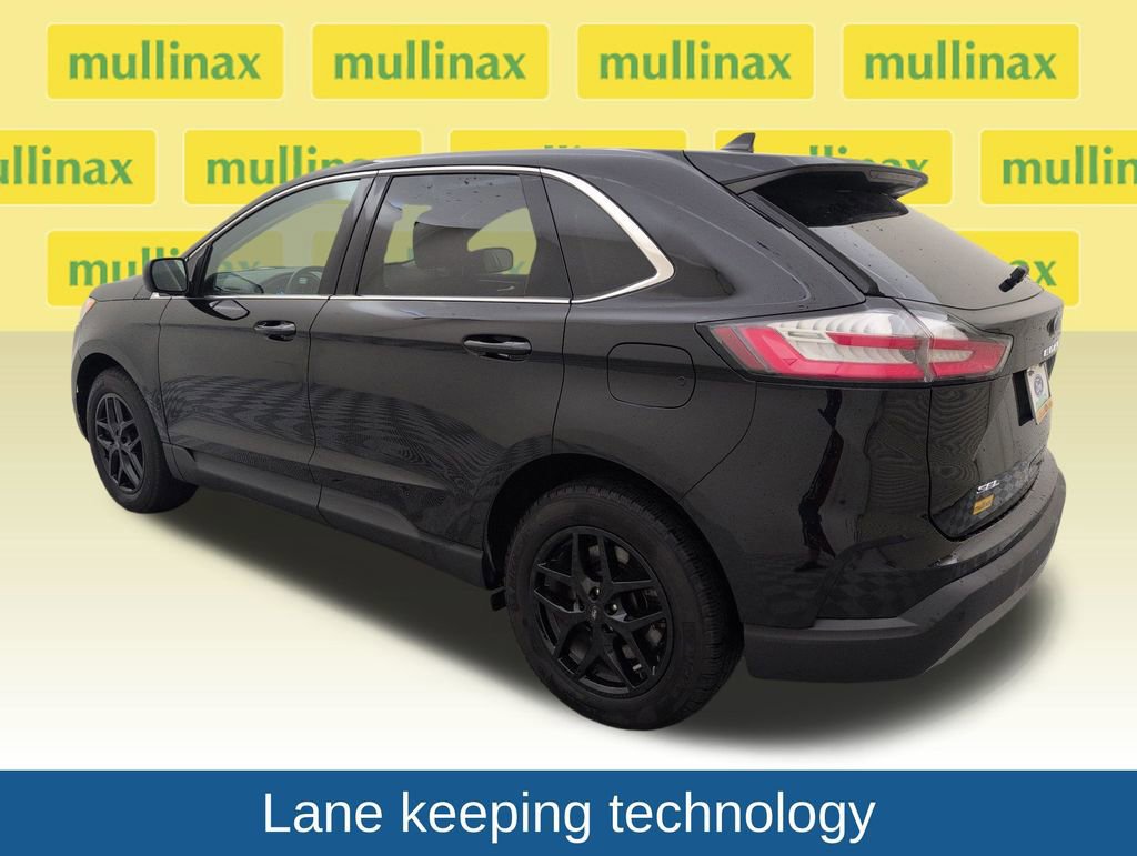 Certified 2024 Ford Edge SEL image 3