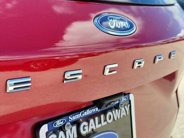 Certified 2022 Ford Escape SEL w/ Technology Package image 11