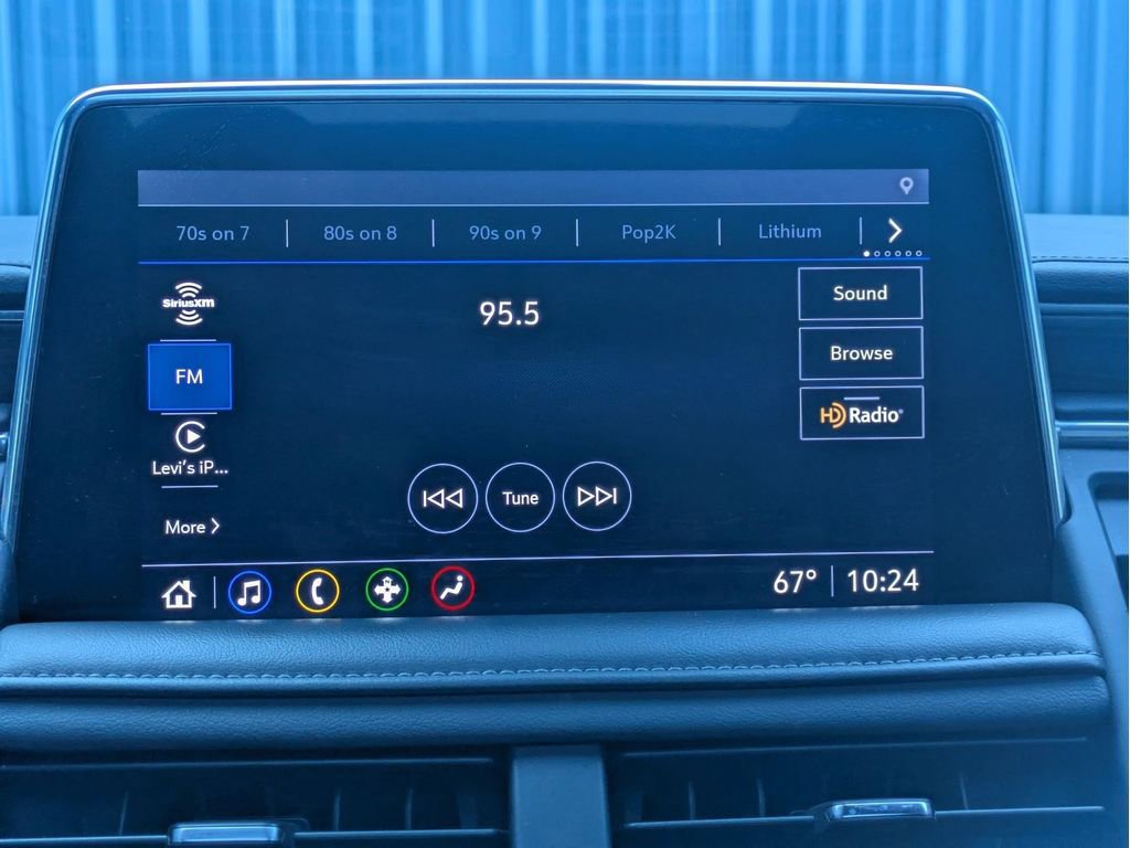 Used 2021 Chevrolet Tahoe Z71 w/ Z71 Signature Package image 20