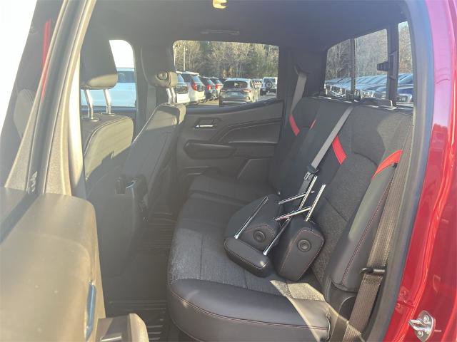 Used 2024 Chevrolet Colorado Z71 w/ Z71 Convenience Package 2 image 4