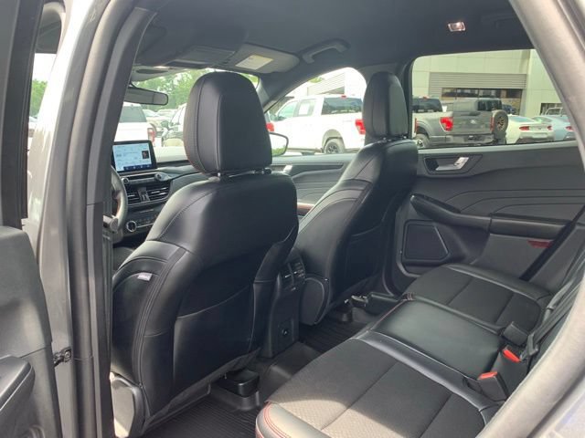 Certified 2025 Ford Escape ST-Line AWD/4WD image 18