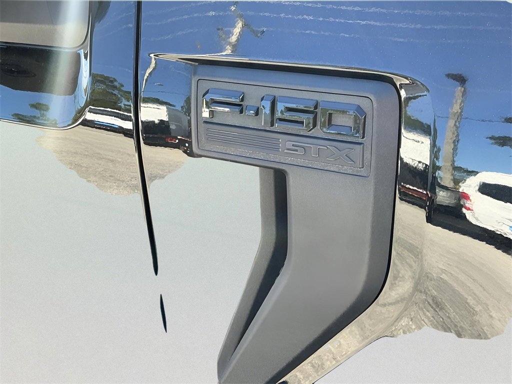 Certified 2022 Ford F150 XL w/ STX Black Appearance Package image 20