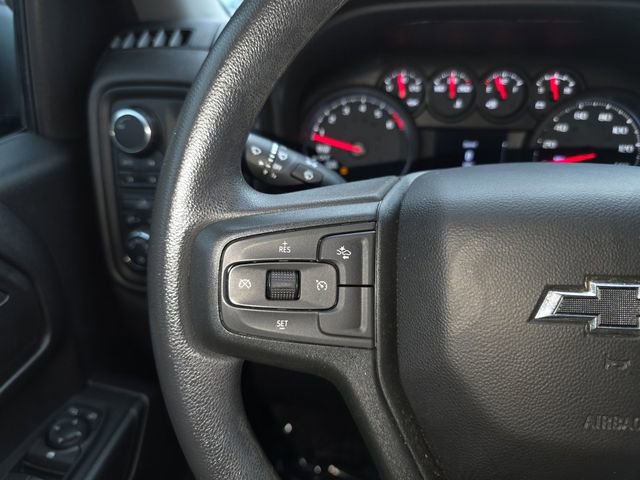 Used 2024 Chevrolet Silverado 1500 Custom Trail Boss w/ Dark Appearance Package AWD/4WD image 9