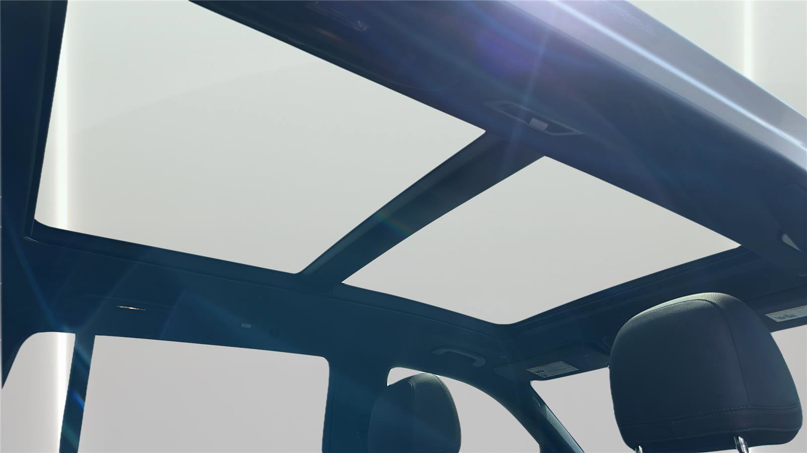 Used 2022 Mercedes-Benz GLS 450 4MATIC image 28