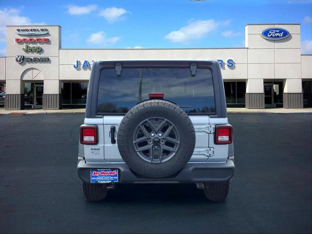Used 2024 Jeep Wrangler Unlimited Sport AWD/4WD image 3