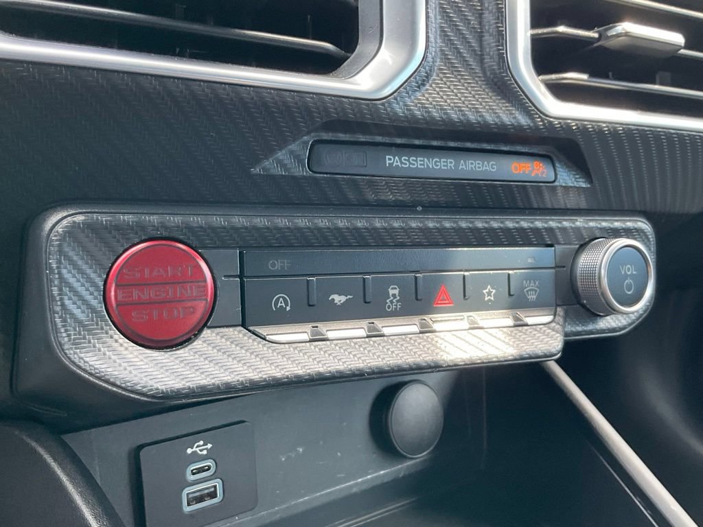 Certified 2025 Ford Mustang Premium RWD image 9