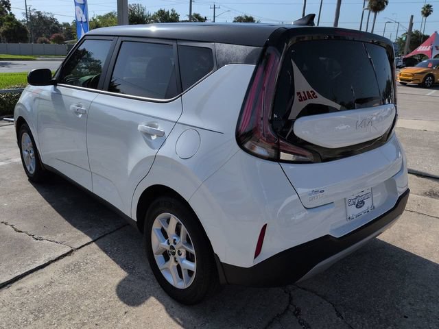 Used 2025 Kia Soul S FWD image 6