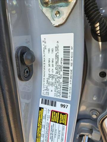 Used 2019 Toyota Tacoma TRD Off-Road w/ Technology Package image 26