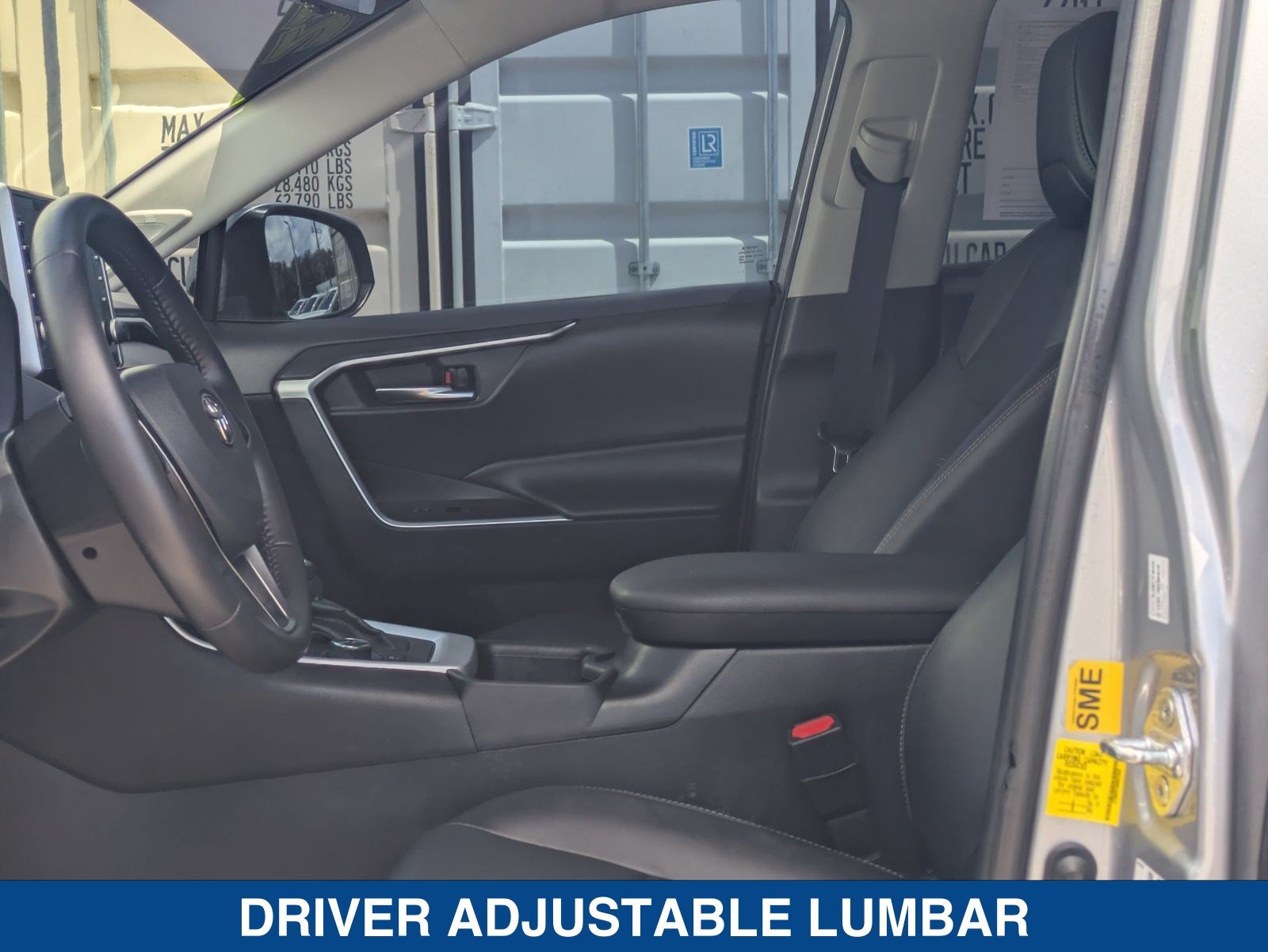 Used 2022 Toyota RAV4 XLE Premium AWD/4WD image 22