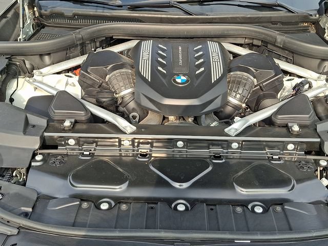 Used 2020 BMW X5 M50i w/ Executive Package AWD/4WD image 34