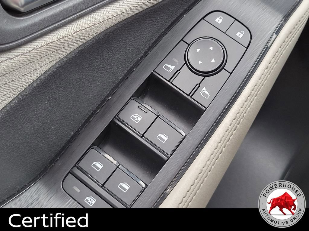 Used 2023 Nissan Rogue SV image 26