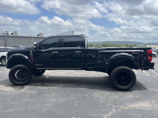 Certified 2025 Ford F450 Platinum w/ Platinum Plus Package AWD/4WD image 7