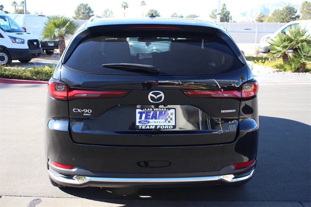 Used 2024 MAZDA CX-90 Plug-In Hybrid w/ Premium Pkg image 7