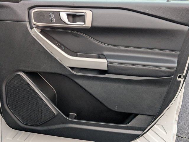 Certified 2023 Ford Explorer XLT w/ Equipment Group 202A image 29