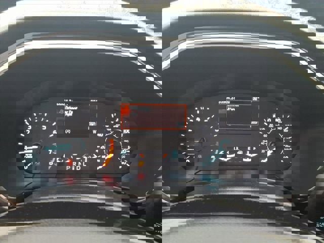 Certified 2022 Ford Escape SE w/ SE Sport Appearance Package image 19