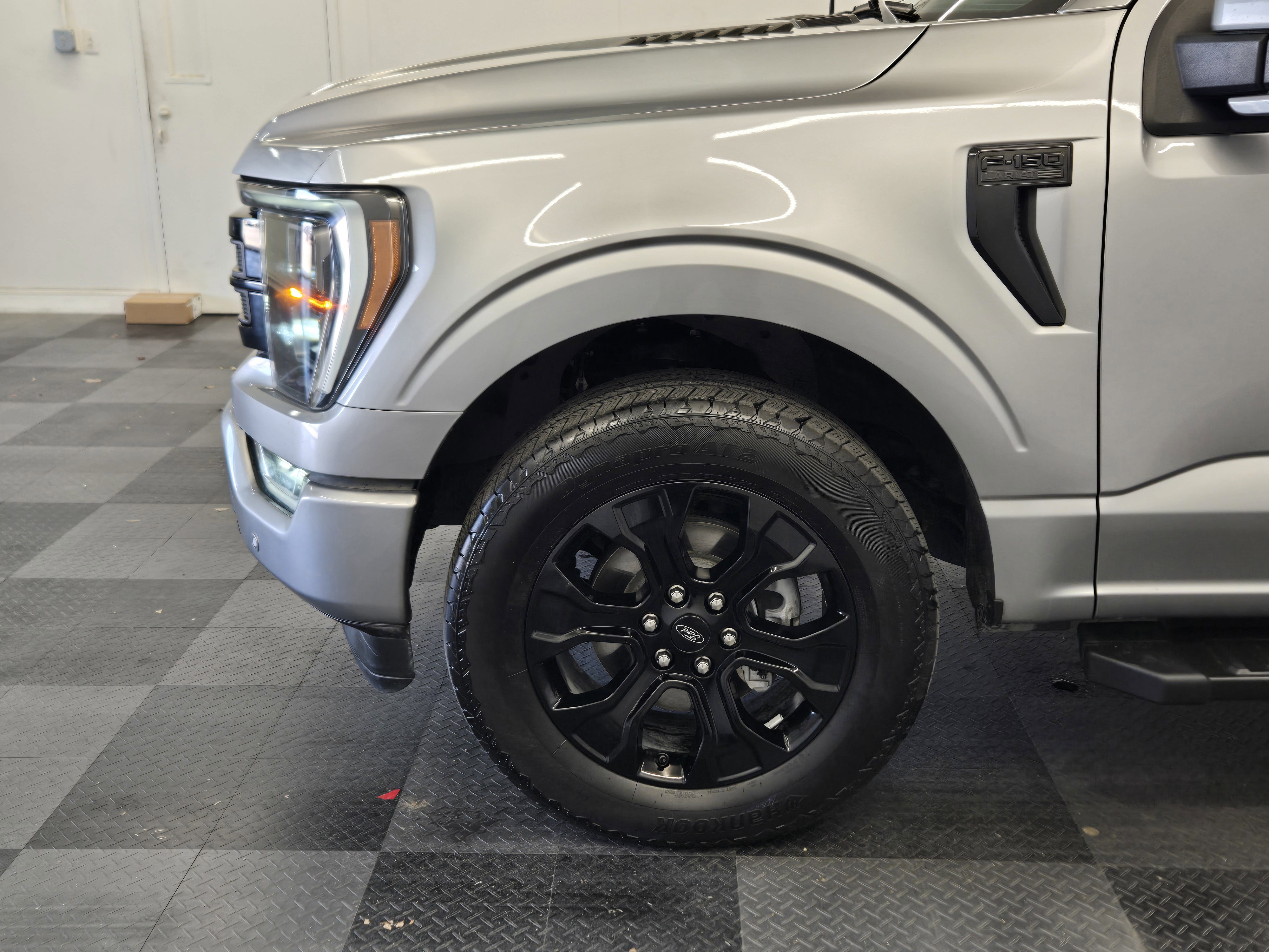 Certified 2023 Ford F150 Lariat w/ Equipment Group 502A High image 9