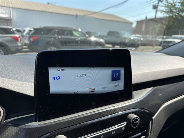 Certified 2022 Ford Escape SEL w/ SEL Stealth AWD Package image 22